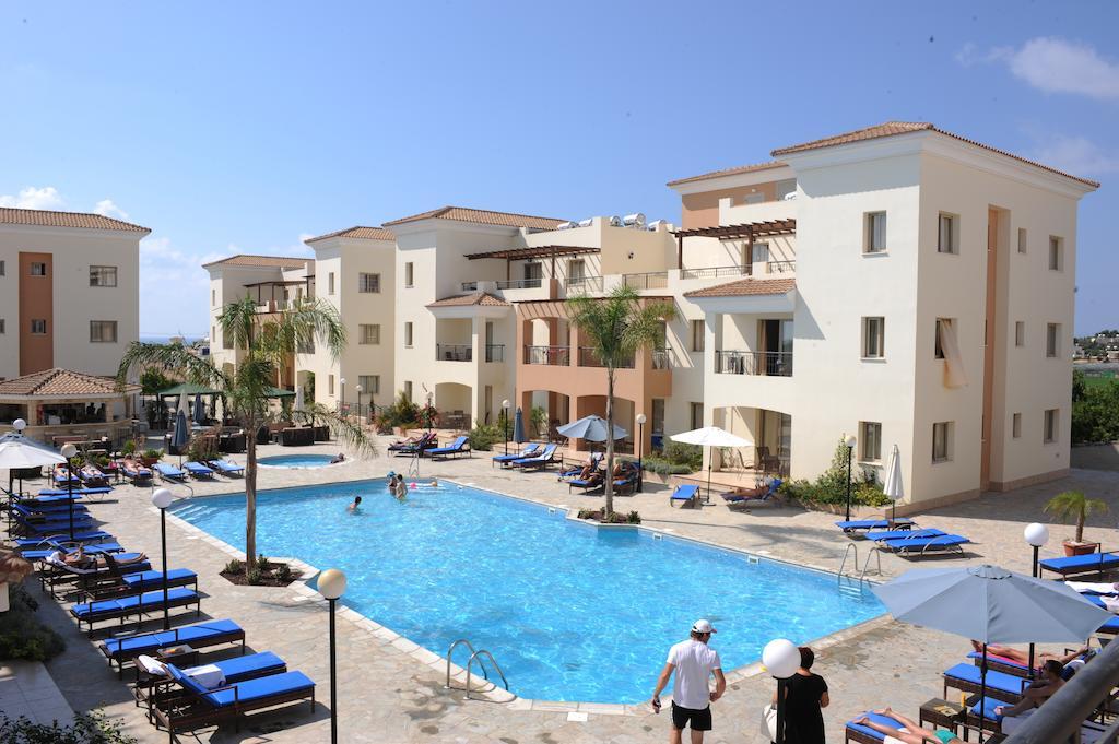 Oracle Exclusive Resort Пафос Экстерьер фото