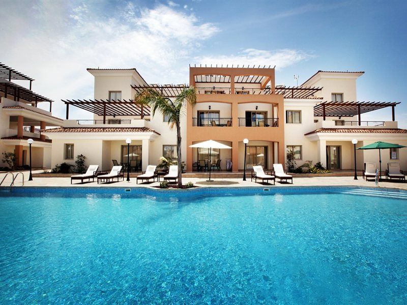 Oracle Exclusive Resort Пафос Экстерьер фото