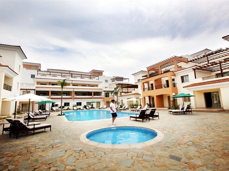Oracle Exclusive Resort Пафос Экстерьер фото